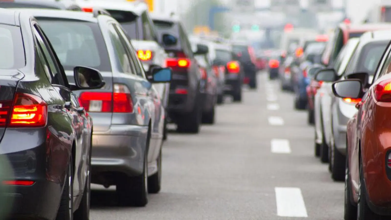 Viel Verkehr auf der A9 am Montagmorgen. (Symbolbild: pixabay)