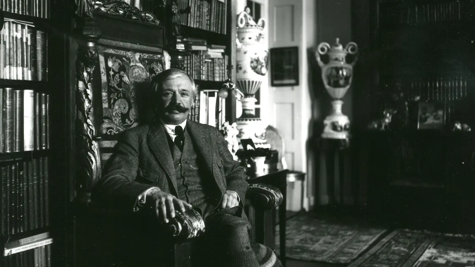 Henri Marteau in seiner Villa in Lichtenberg, 1924  (Foto: Marteau Archiv, Bezirk Oberfranken)