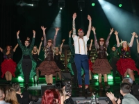 Die große Galasitzung der Bayreuther Hexen verwandelte das ZENTRUM in eine Hochburg des Faschings.  (Foto: sd)