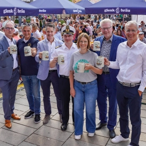 Bei bestem Wetter wurde das Bayreuther Bürgerfest am heutigen Freitagabend eröffnet.  (Foto: sd)