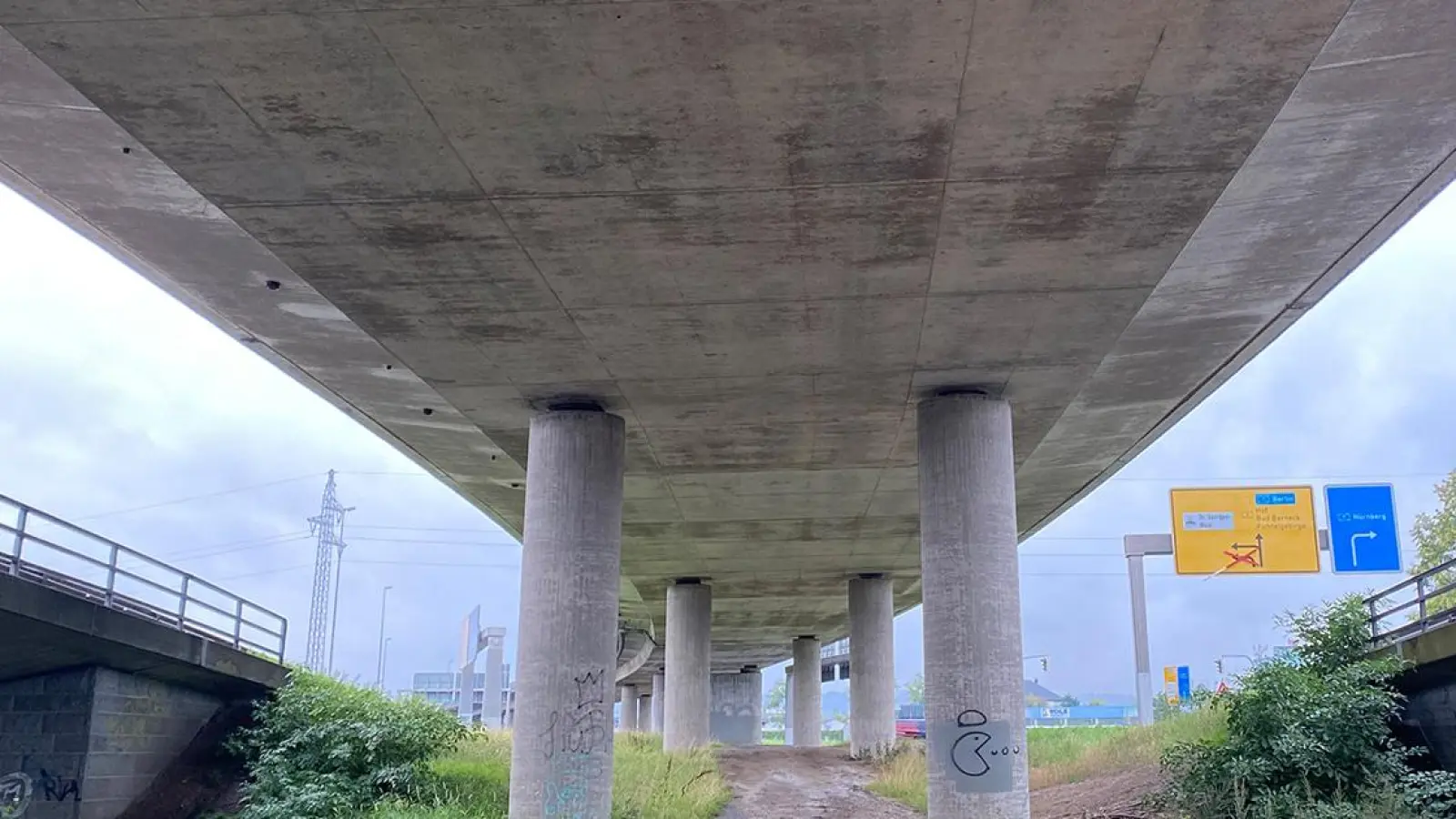 Die Hochbrücke in Bayreuth: Im Herbst 2023 startet die heiße Bauphase. (Foto: Lenkeit)