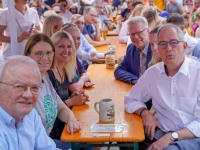 Bei bestem Wetter wurde das Bayreuther Bürgerfest am heutigen Freitagabend eröffnet.  (Foto: sd)