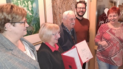 Neuwahlen und Ehrung langjähriger Mitglieder beim SPD-Ortsverein St.&nbsp;Johannis (Foto: red)
