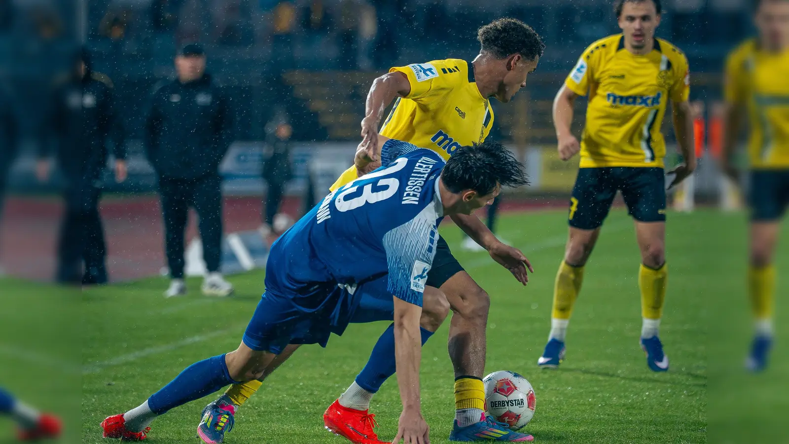 Einen ähnlichen Kampf wie gegen den FV Illertissen (Bild) muss die SpVgg Bayreuth auch in Aubstadt liefern, wenn sie das Verbandspokal-Viertelfinale erreichen will. (Foto: SpVgg Bayreuth/Simon Helfensdörfer)