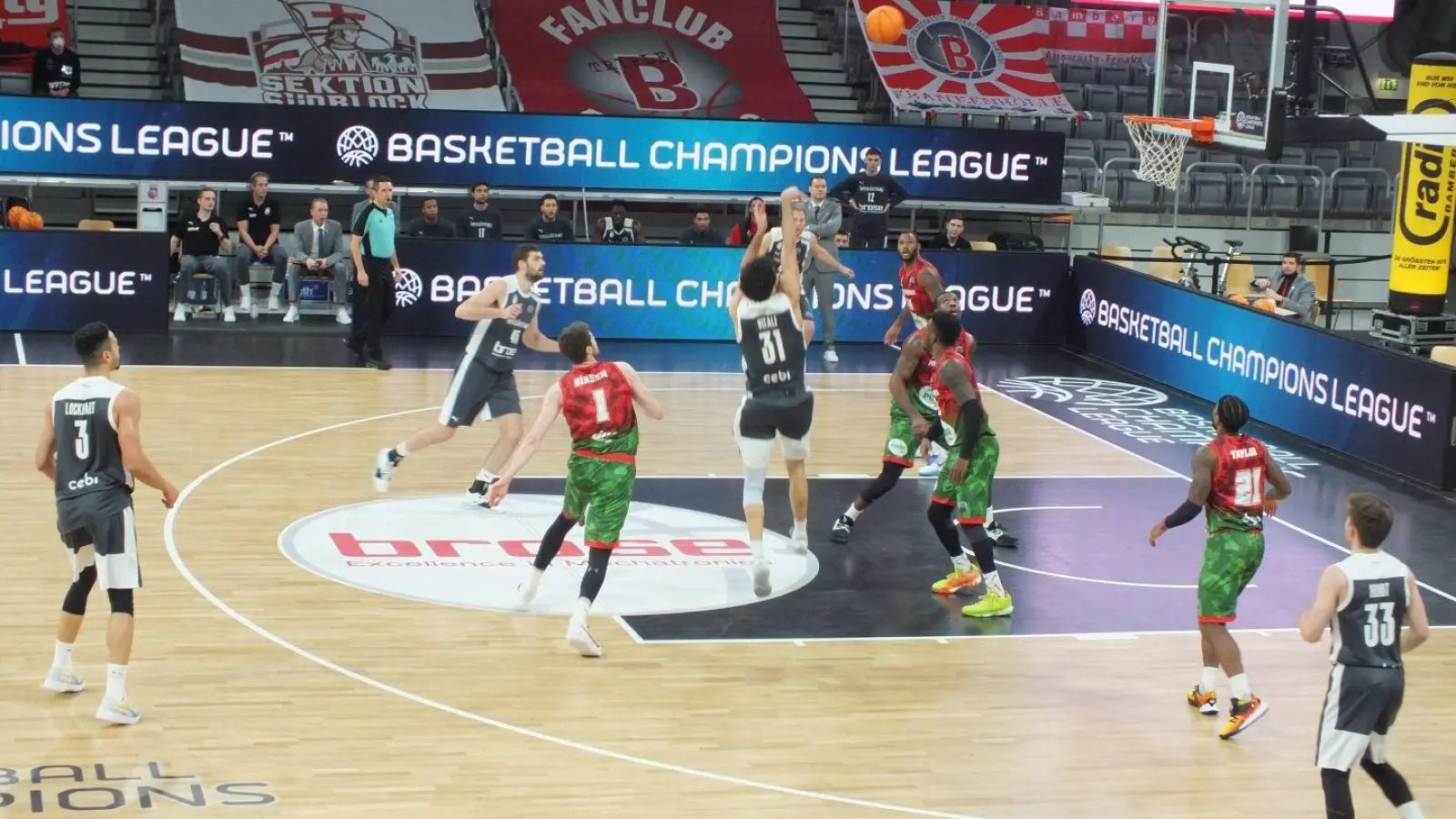 Brose Bamberg gg. Karsiya 09.12.2020 CL Foto Roland Schmidt (Foto: Roland Schmidt)