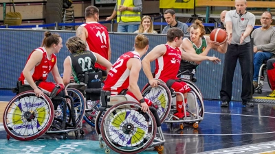 Ähnlich rasant wie beim Sieg gegen die München Iguanas kurz vor Weihnachten (Bild) wird es auch am kommenden Wochenende beim Doppel-Heimspieltag des RSV Bayreuth zugehen. (Foto: sd)