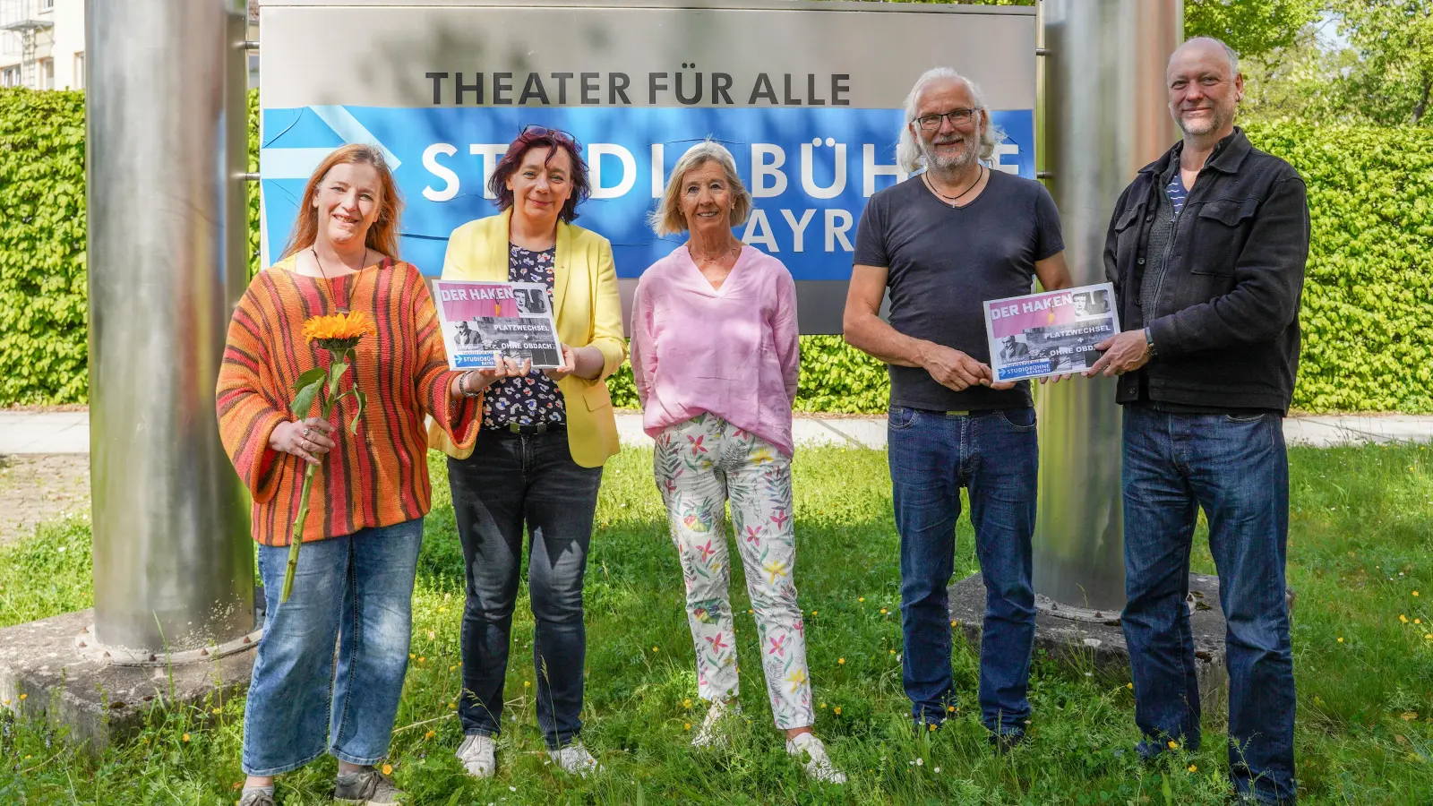 V.l.: Birgit Franz, Bibi Bialas Müller, Bozena Schiepert, Volker Sommerfeldt, Jürgen Skambraks.  (Foto: sd)