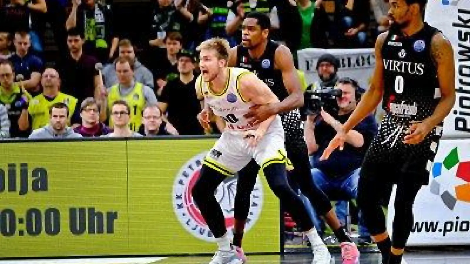 Eric Mika lief zum ersten Mal für medi in der Champions League auf. Bilder: Basketball Champions League / Foto: ochsenfoto.de (Foto: inBayreuth.de)