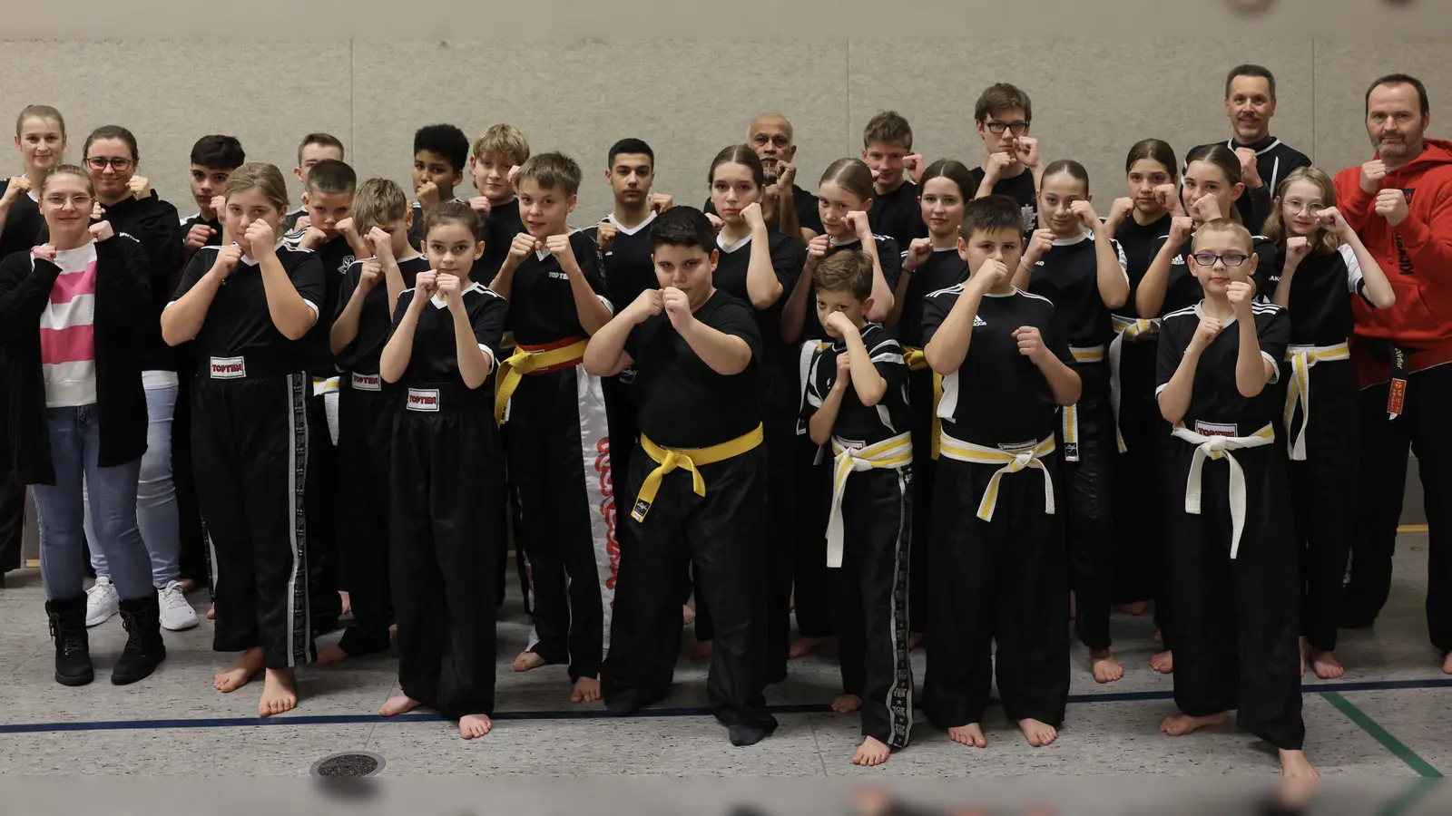 Die Teilnehmer der Gürtelprüfung des Karate Dojos Aleksandar. (Foto: red)