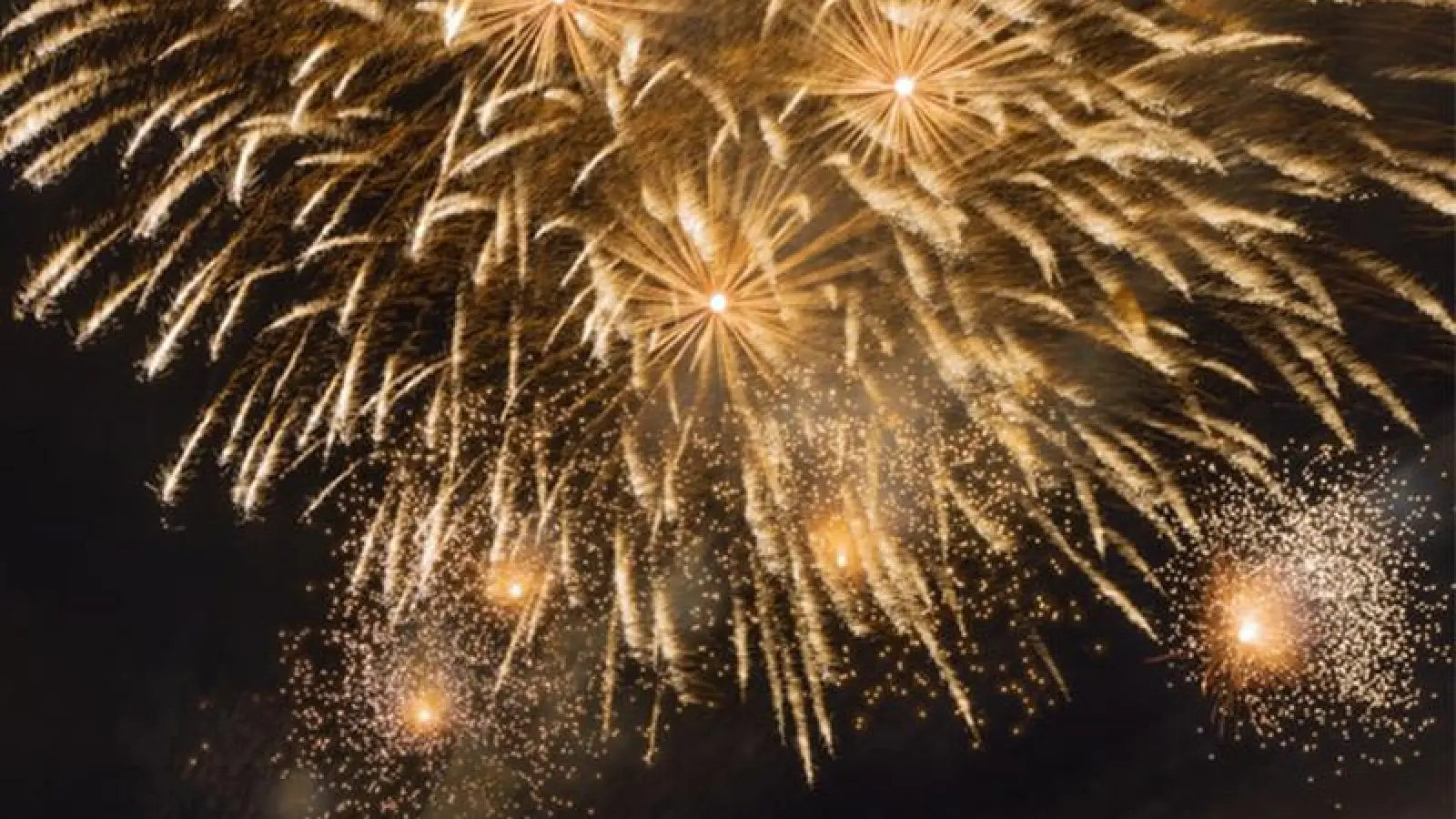 Kein Feuerwerk um Bayerns Schlösser (Foto: red)