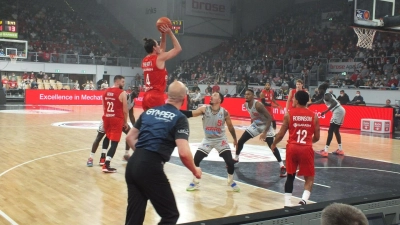 Brose Bamberg gg. Gießen 28.09.21 Roland Schmidt 2 (Foto: Roland Schmidt)