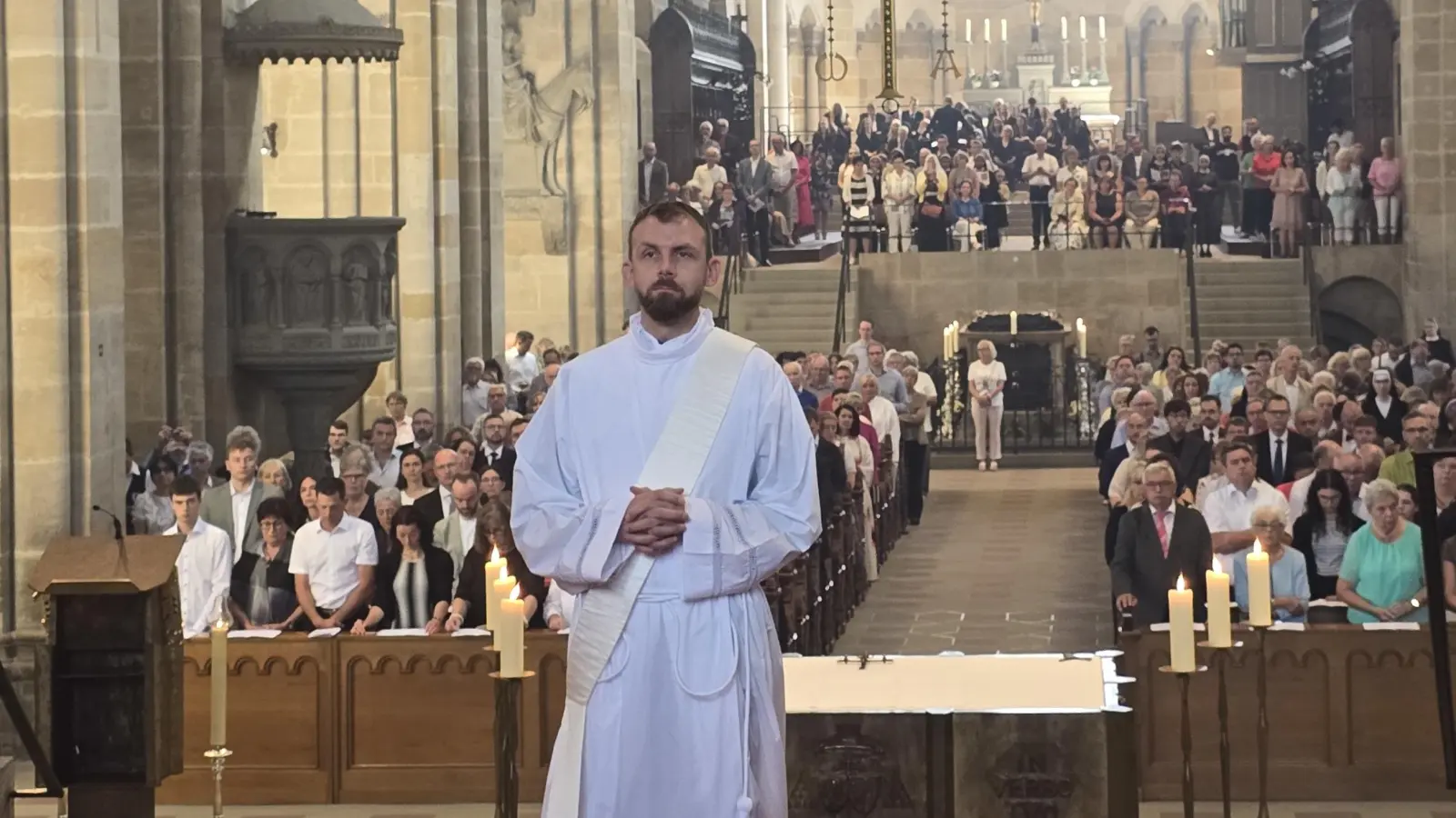 Dr. Marco Weis wurde am 28.6.2025 von Erzbischof Herwig Gössl zum Priester geweiht (Foto: Andreas Kuschbert)