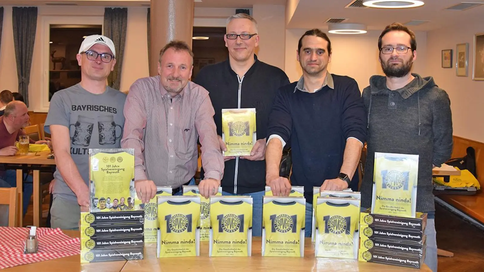 Die Autoren v.l.: Andi Bär, Stephan Müller, Uwe Glaser, Matthias und René Becher. (Foto: Lenkeit)