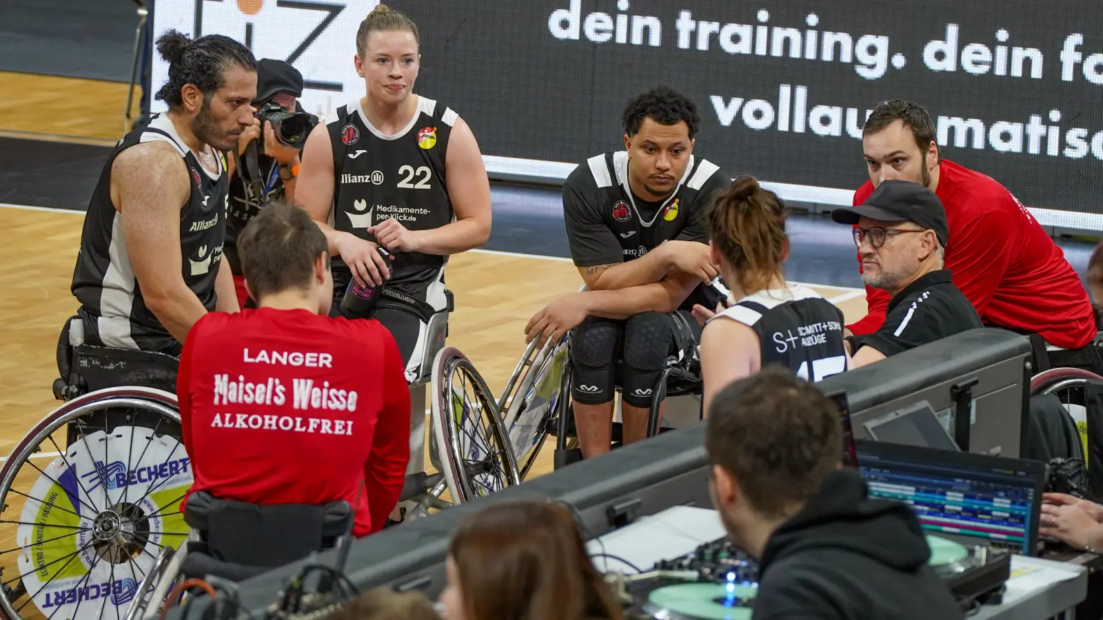 Nach den zwei Niederlagen am Doppelspieltag dieses Wochenende soll kommenden Samstag, 20. Dezember, um 15 Uhr für das Team des RSV (Bild) im Heimspiel gegen die München Iguanas der erste Saisonsieg in der RBBL gelingen. (Foto: Archiv/Stefan Dörfler)