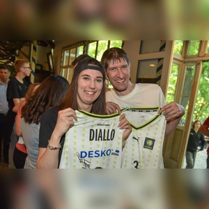 Viel los beim Fanfest des BBC Bayreuth auf dem Herzogkeller.  (Foto: sd)