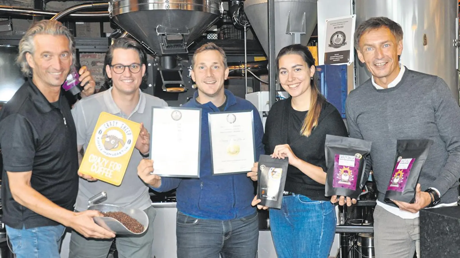 Das Team freut sich über die Auszeichnungen. V.l.: Thomas Wenk, Sebastian Wenk, Kresimir Lovric, Giulia Infante und Jeff Maisel. (Foto: Munzert)