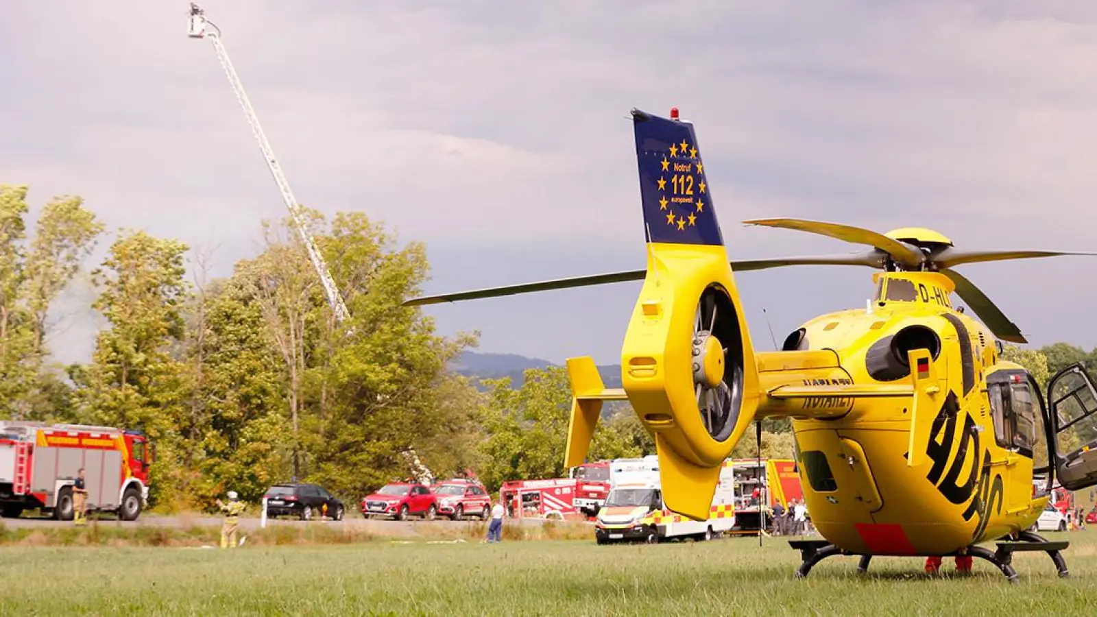 Haus in Nemmersdorf in Flammen (Foto: BRK-Kreisverband Bayreuth)